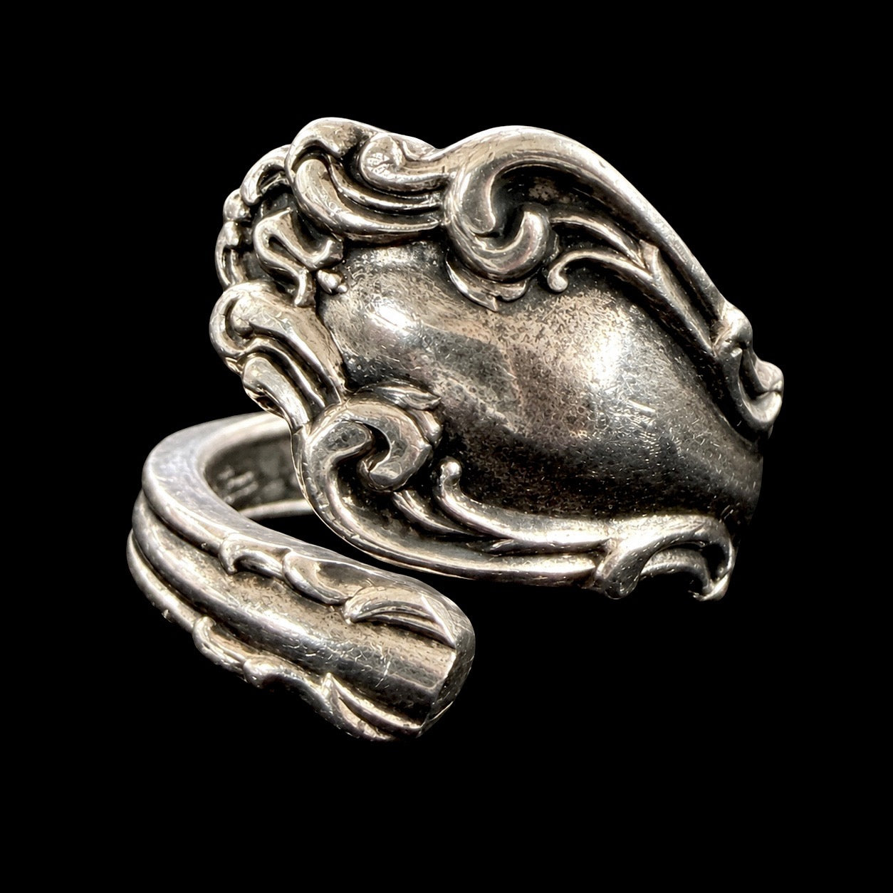 Mr Silverware Reed & Barton Spanish Baroque Sterling Silver Adjustable Spoon Ring