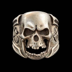 Vintage Sterling Silver Large Skull Gothic Biker Ring Size 12