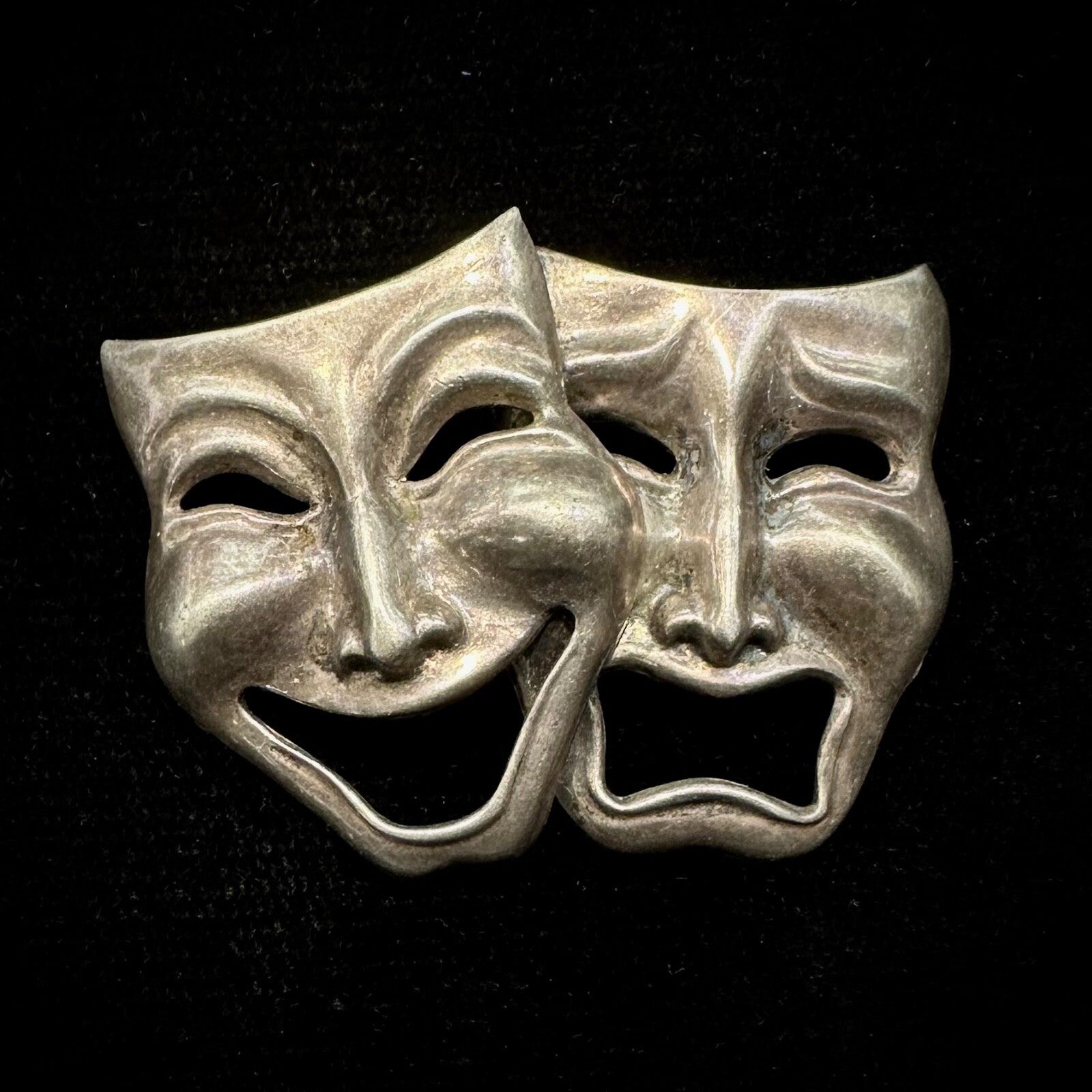 BEAU Vintage Sterling Silver Comedy & Tragedy Mask Brooch Pin