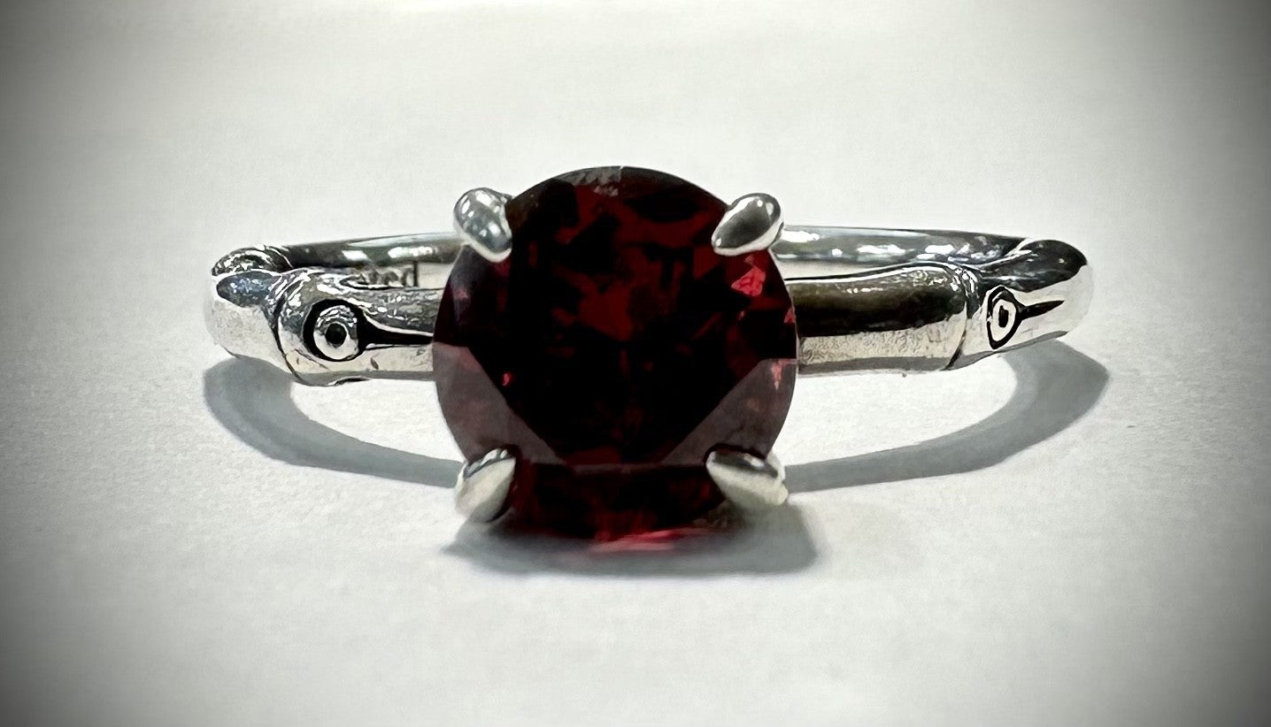 John Hardy Silver Ring With Garnet