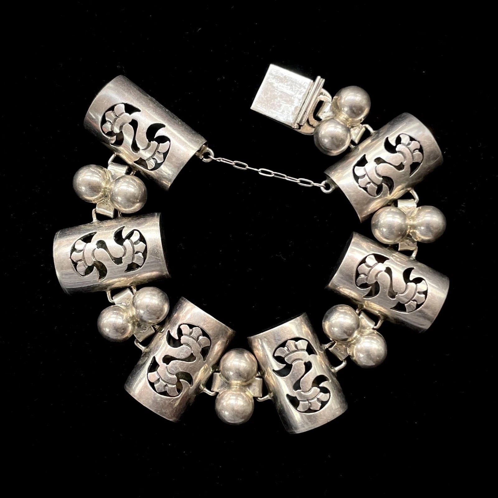 Mexico Taxco Vintage TP-110 Sterling Silver Panel Link Bracelet