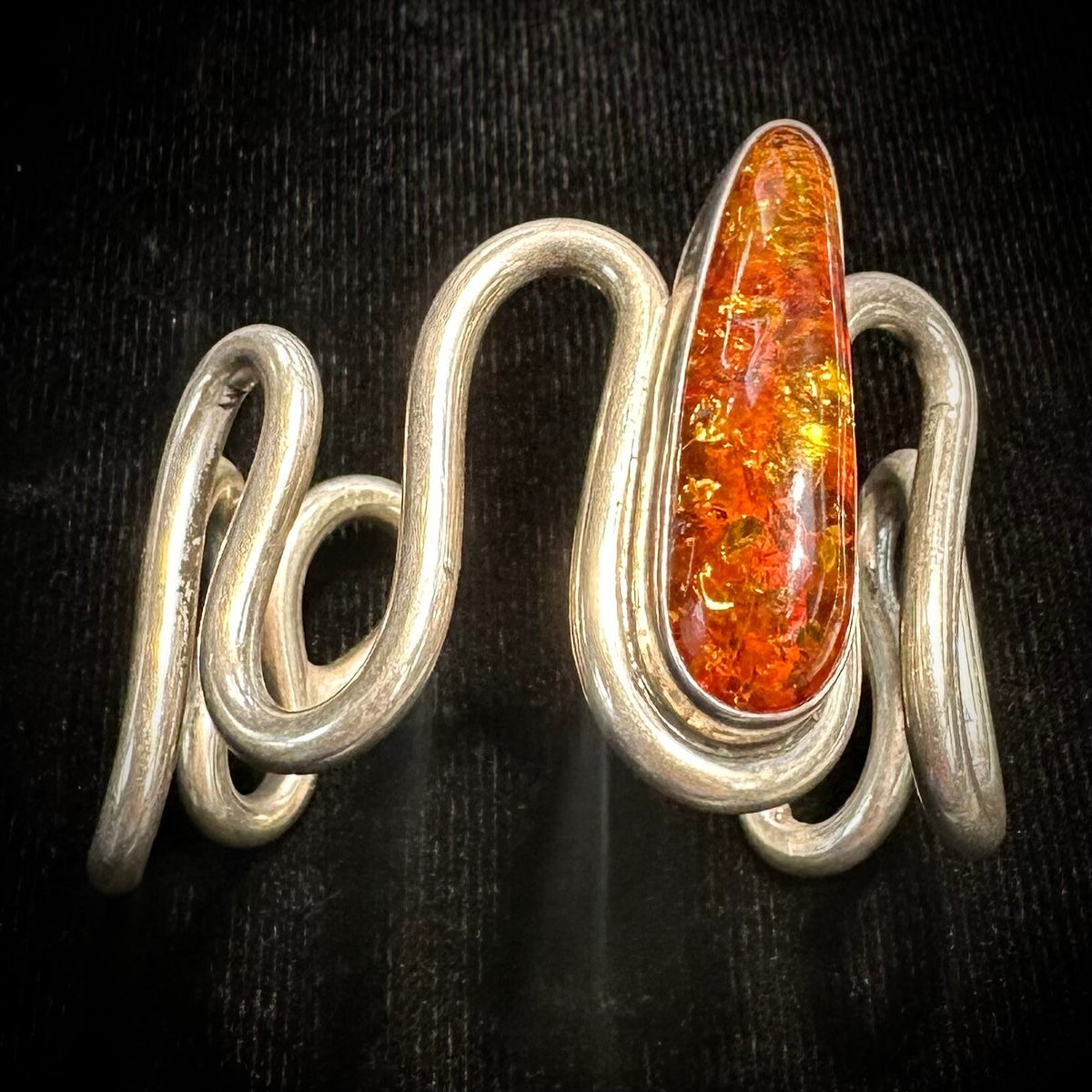 Alex Sanchez Vintage Navajo Solid Sterling Silver Wire Amber Cuff Bracelet 6.25"

