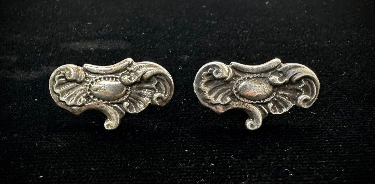 Jennifer Curtis Vintage Navajo Sterling Silver Toggle Cuff Links