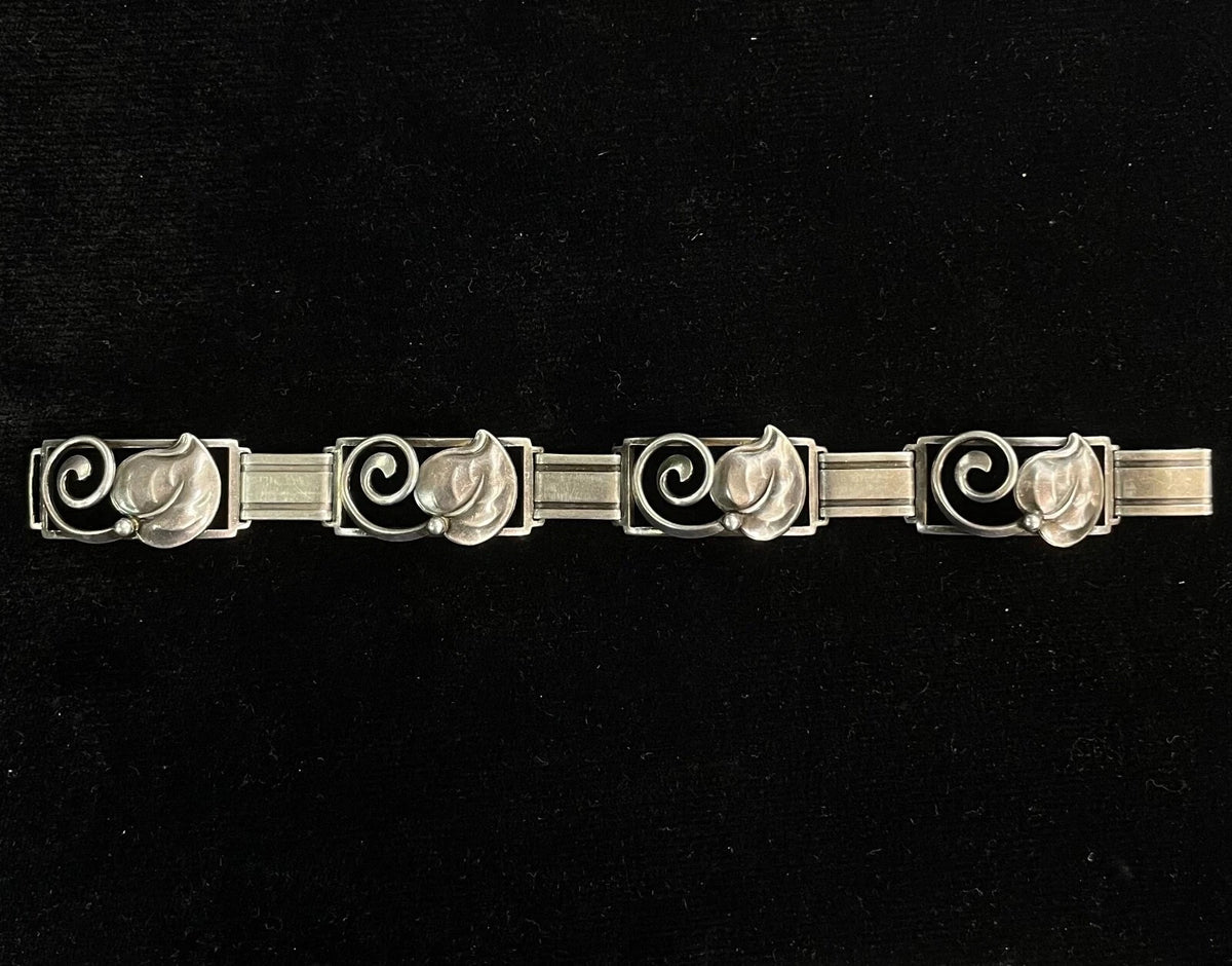 Denmark Vintage Sterling Silver Leaf Bracelet 7"