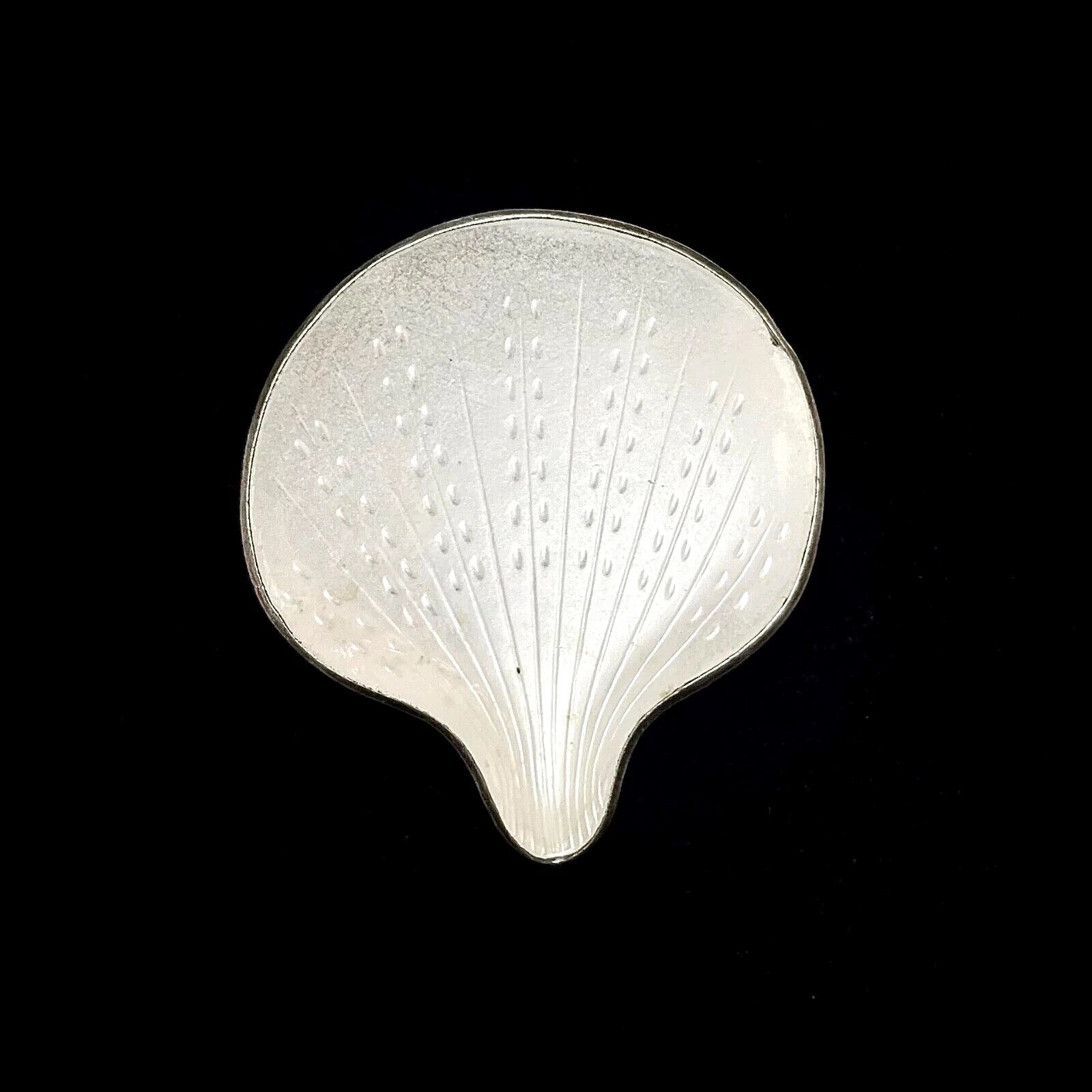 Norway Finn Jensen Sterling Silver White Guilloché Enamel Shell Pin/Brooch